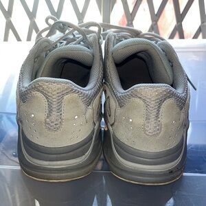 Men’s Yeezy boost 700 inertia 7/10 used